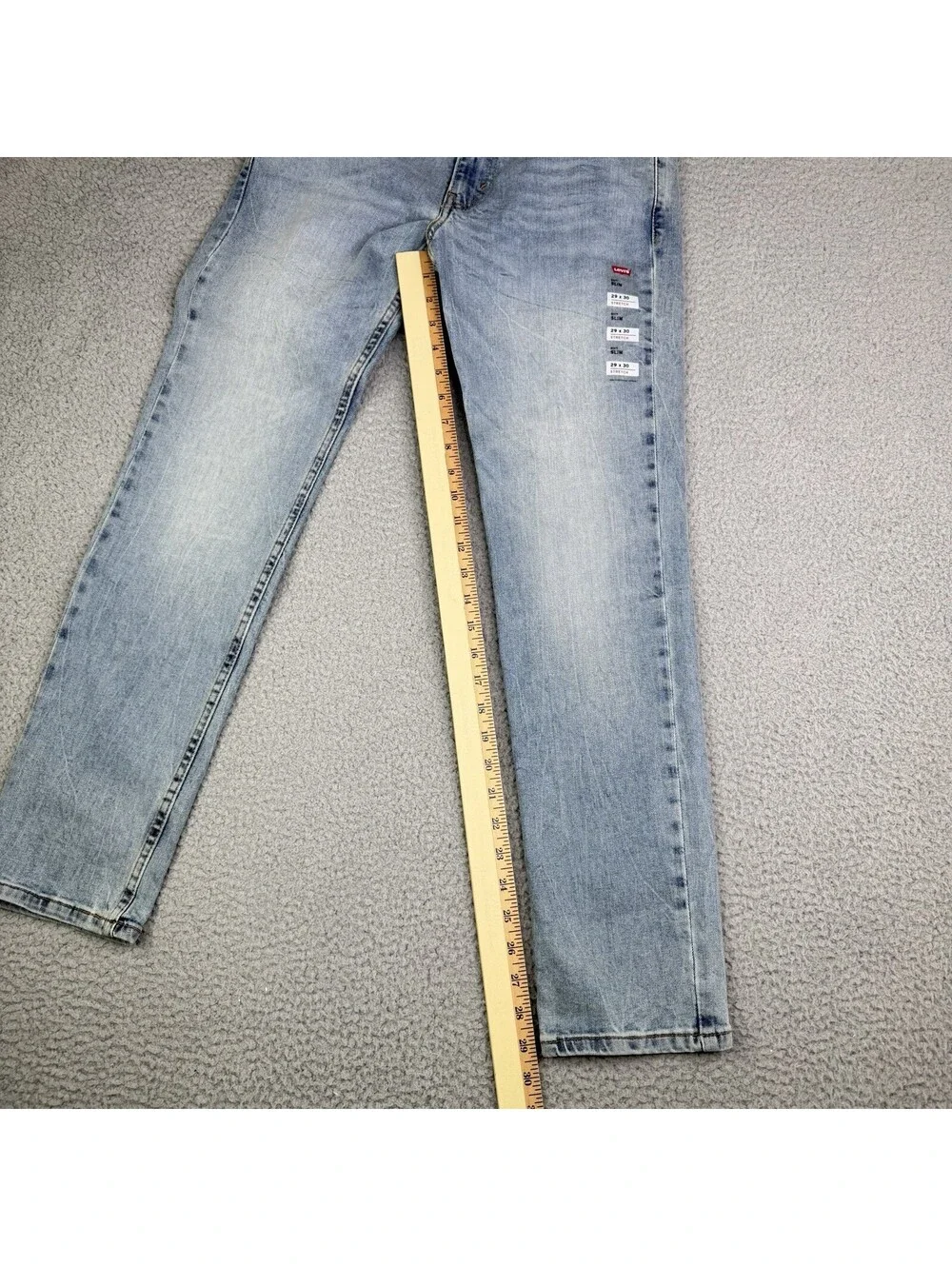 Levis nwt excellent